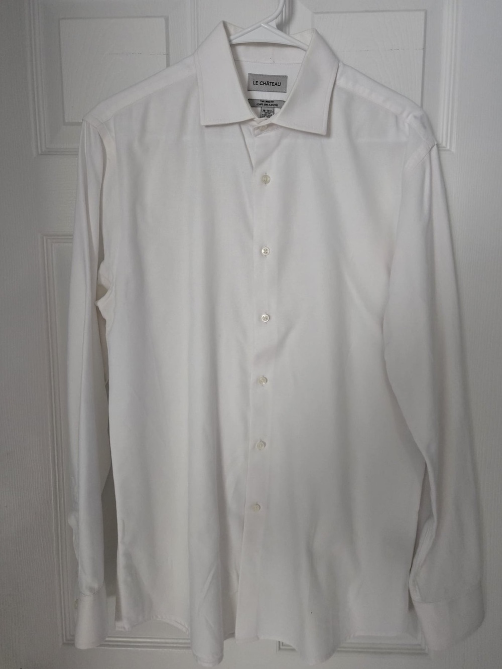 le chateau White Men's Long Sleeve Dress Shirt